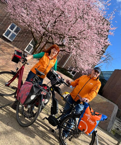 Mit den Rad zum Kuchenessen ins Café Grote