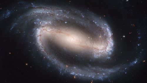Die Spiralgalaxie NGC 1300. Foto: NASA, ESA, and The Hubble Heritage Team STScI/AURA
