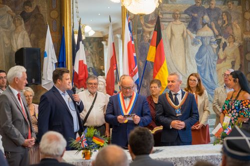 Echt Spitze: Wedels Partnerstadt Caudry